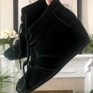 TOMS black bootie wedges